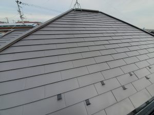 屋根ガルバリウム鋼板